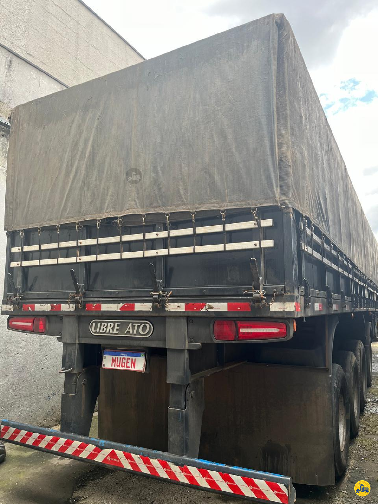 CARRETA SEMI-REBOQUE GRANELEIRO Mugen Caminhões GUARULHOS SÃO PAULO SP